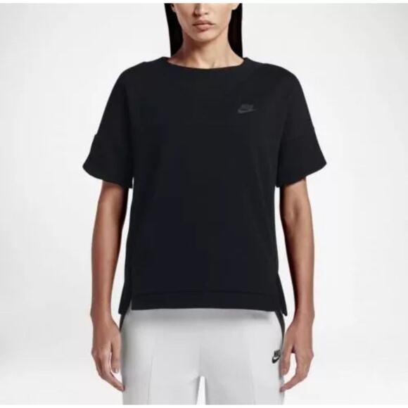 Nike Tops - NIKE TECH Women’s Short Sleeve High Low Sweatshirt size medium